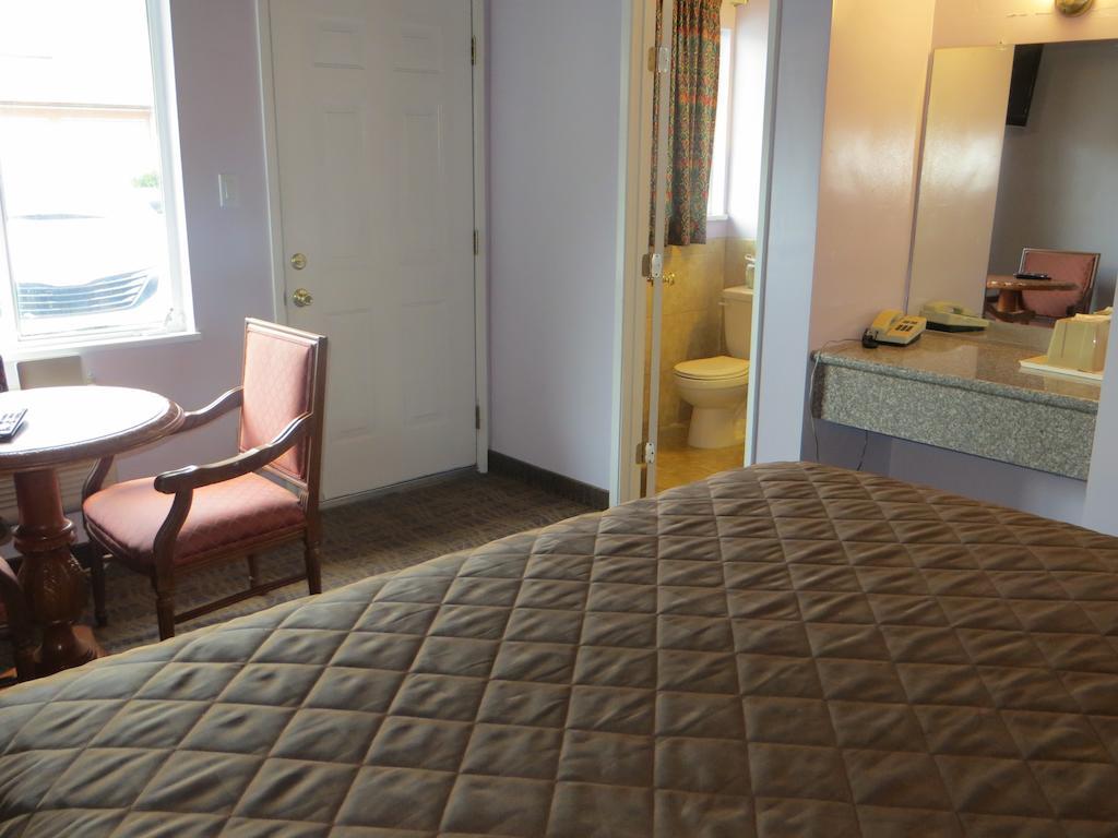 Park Cienega Motel Los Angeles Room photo